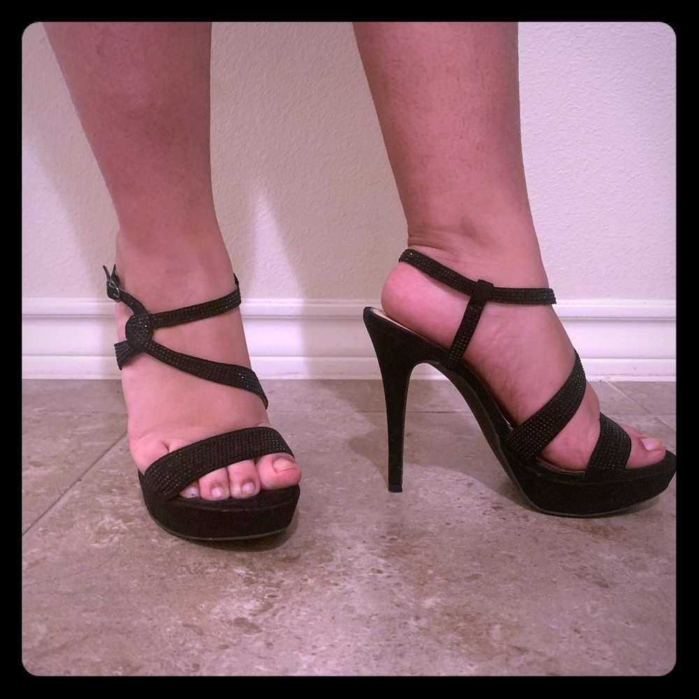 Black Jeweled heel